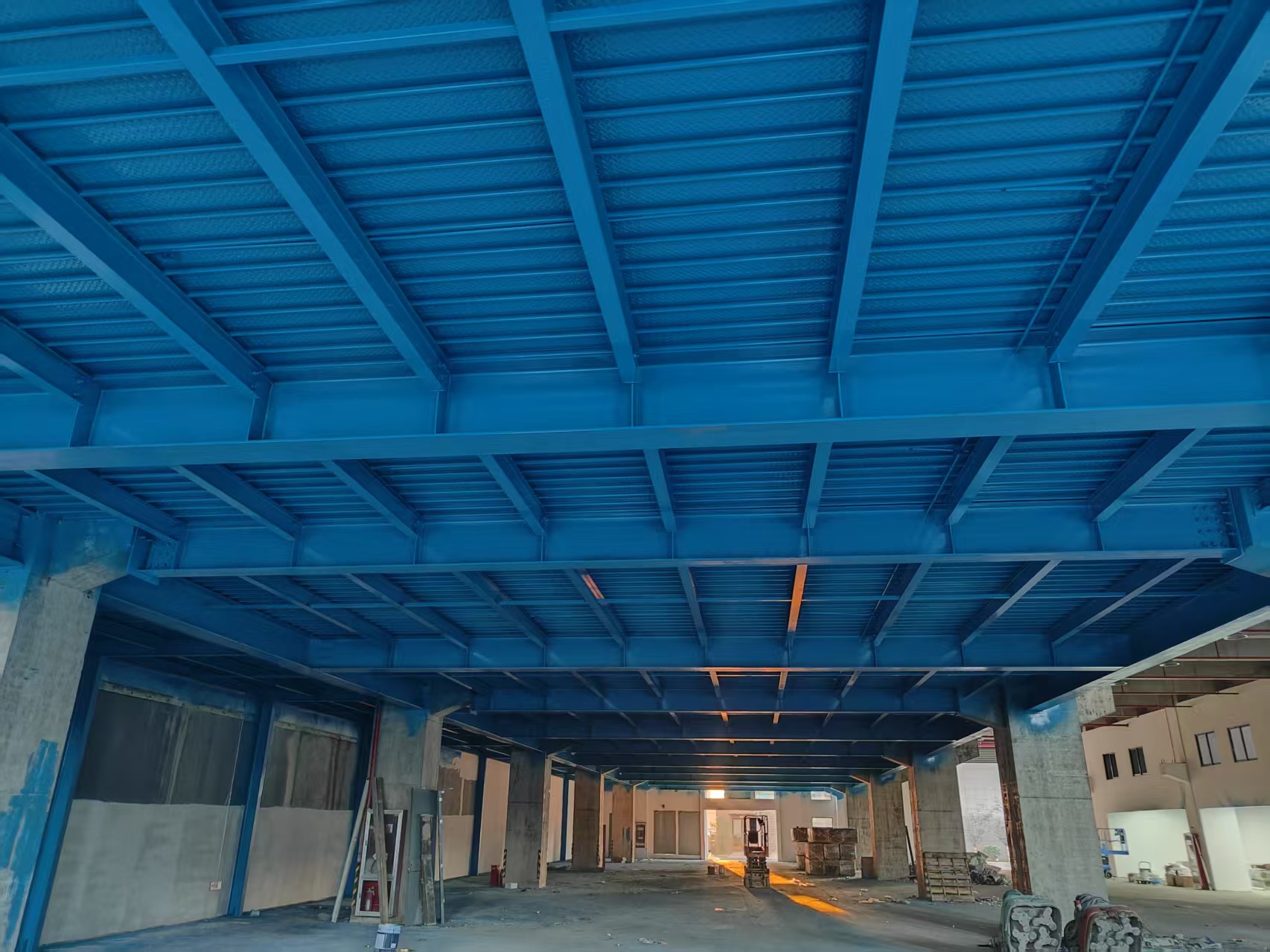 蘇州萬盛塑膠科技股份有限公司可拆卸鋼結構平臺